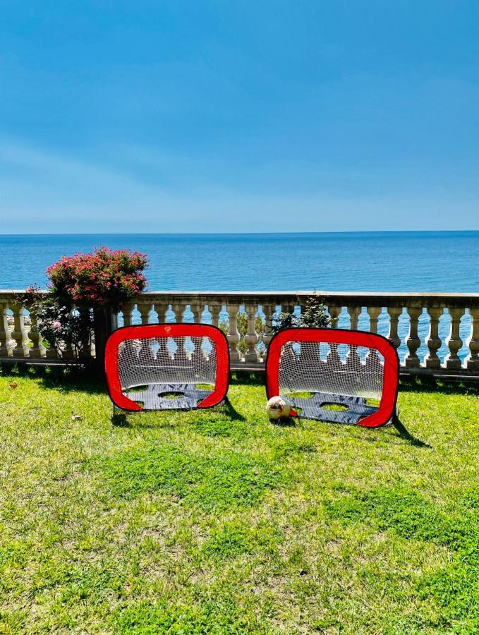 Sea View Suite Apartment In Historic Villa, Exclusive Experience Imperia Exteriör bild