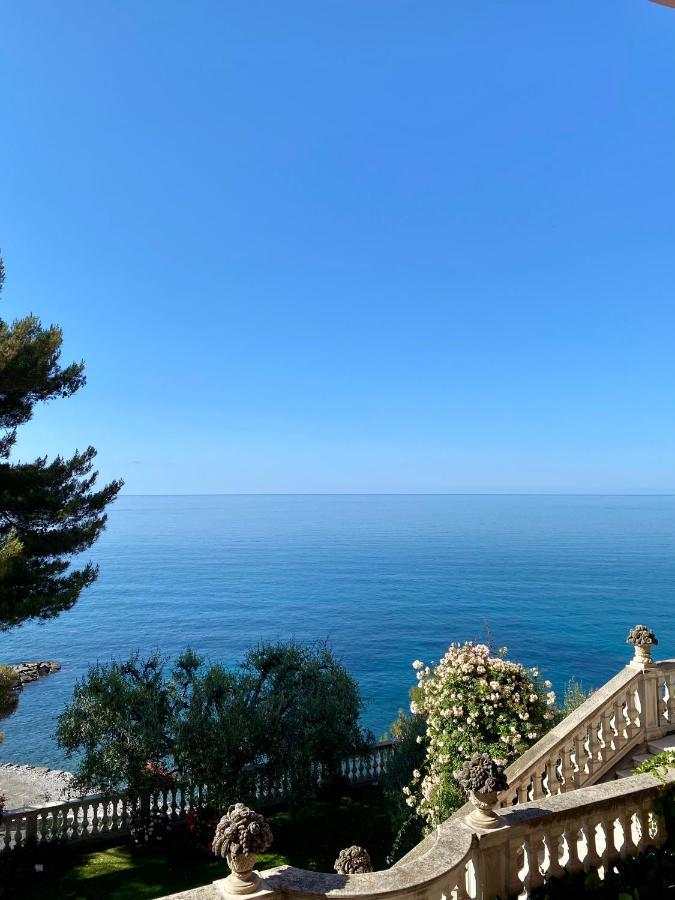 Sea View Suite Apartment In Historic Villa, Exclusive Experience Imperia Exteriör bild