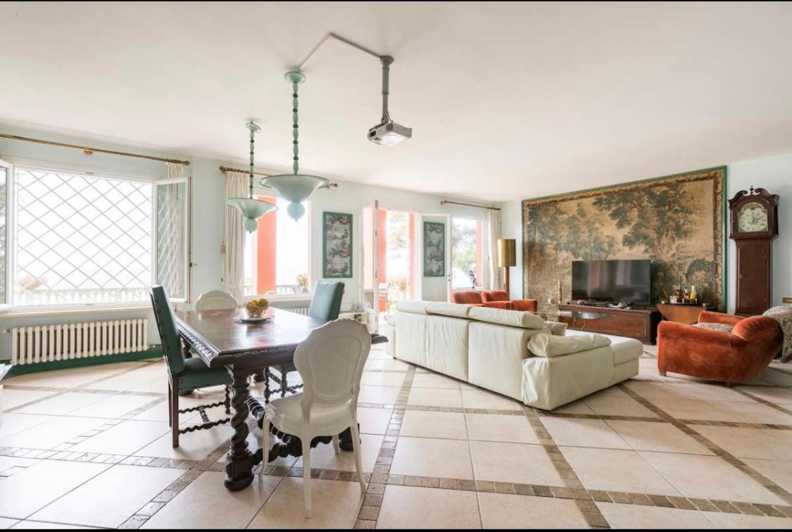 Sea View Suite Apartment In Historic Villa, Exclusive Experience Imperia Exteriör bild